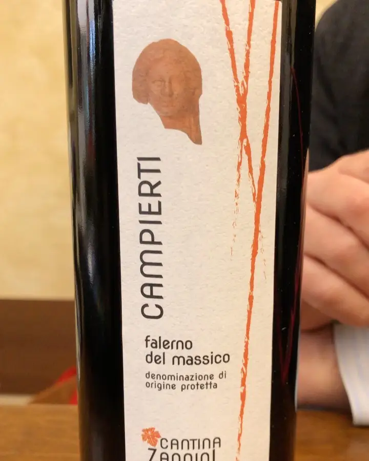 Etichetta del Falerno del Massico di Campierti