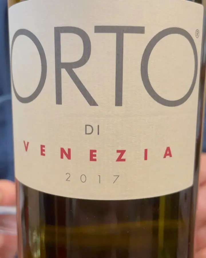 Etichetta dell’Orto di Venezia, il vino dell’isola di Sant’Erasmo